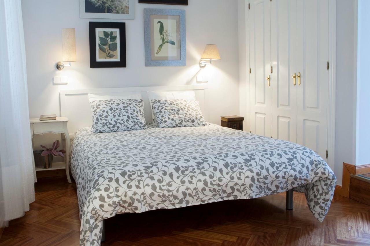 Appartamento Elegante piso junto al Museo del Prado Madrid Esterno foto