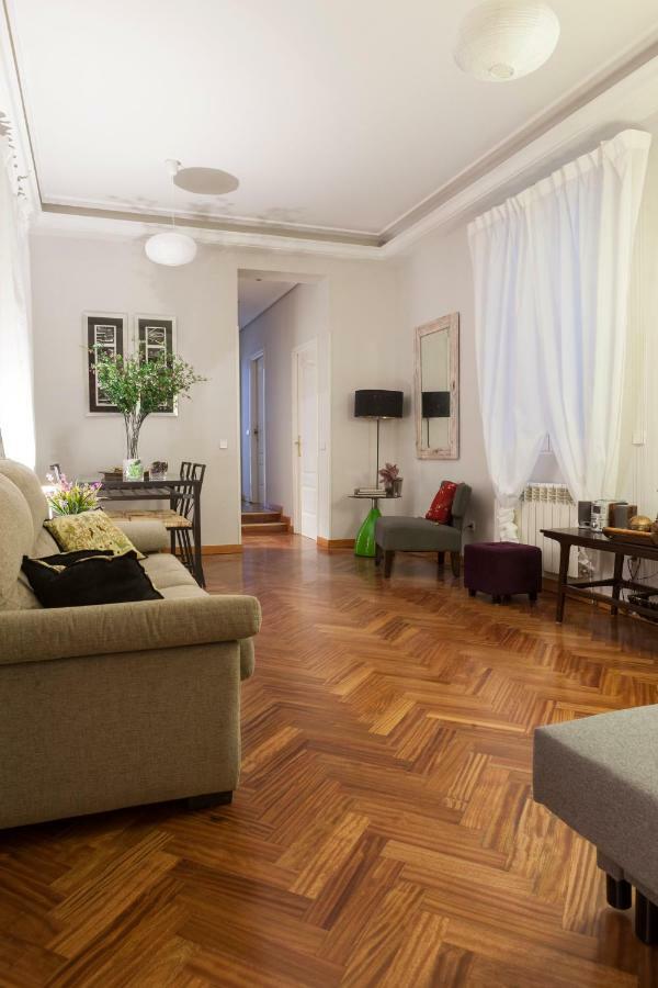 Appartamento Elegante piso junto al Museo del Prado Madrid Esterno foto